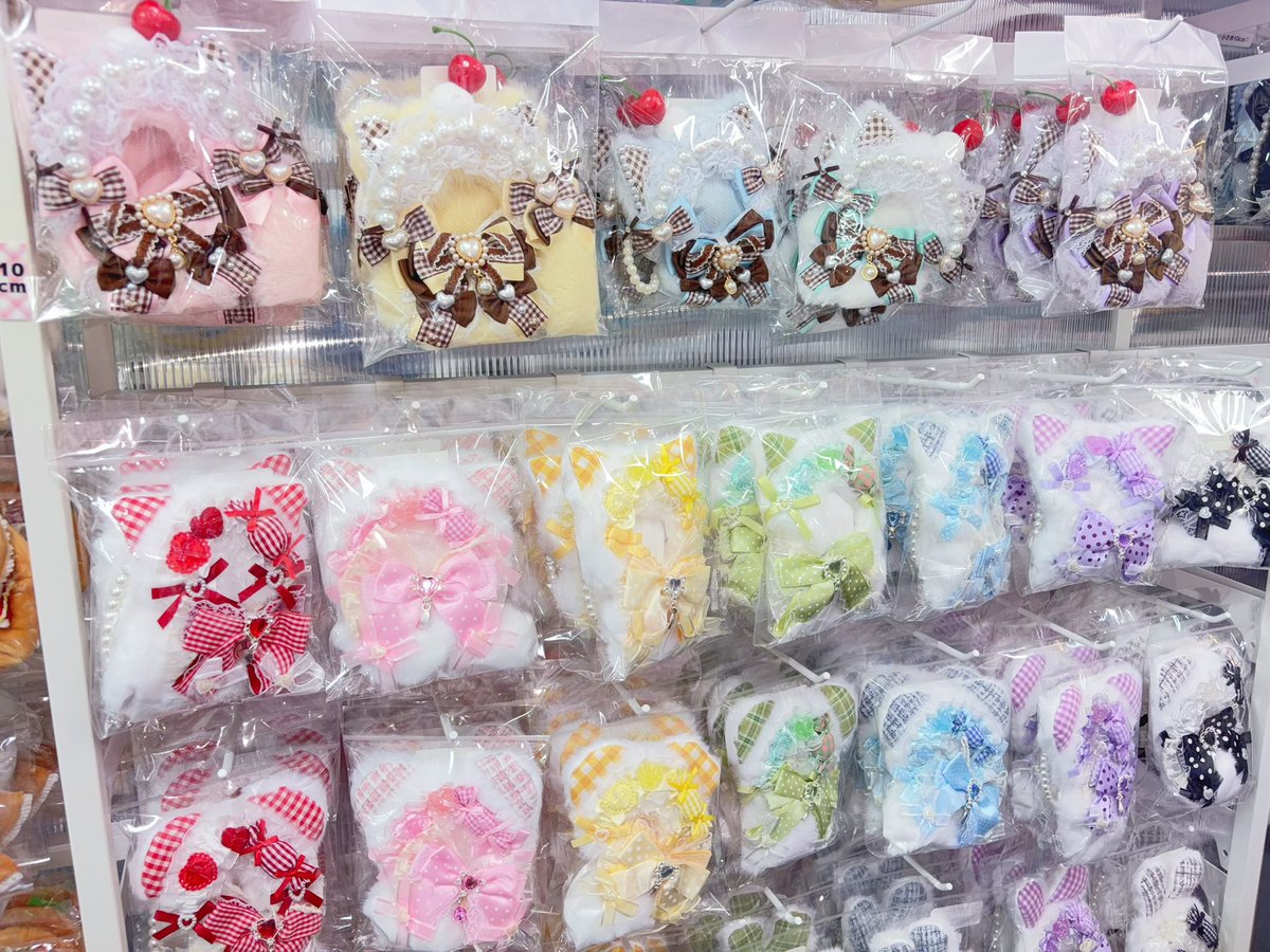 Shelly_Coco_'s tweet photo. ♡#ShellyCoco2号店♡ぬい服・ドール服店♡

おはようございます☀
本日もシェリーココ2号店オープンいたしました🤍໒꒱

大好評.ᐟ.ᐟスウィートなぬい服たくさんご用意しております͈ ᴗ̀ ̫ᴗ́ ͈

シェリーココでは全ぬい服ご試着可能👌🏻ට ̫ < ❤︎  ̖́-

ぜひ、お気に入りのぬいちゃんとご一緒にお越しくださいませ〜🐾

本日も皆さまのご来店お待ちしております✩.*˚

🫧池袋駅から徒歩4分🫧営業時間11時〜21時🫧
🫧中池袋公園横🫧 東京都豊島区東池袋1丁目15-10 第5アムスビル 5F🫧