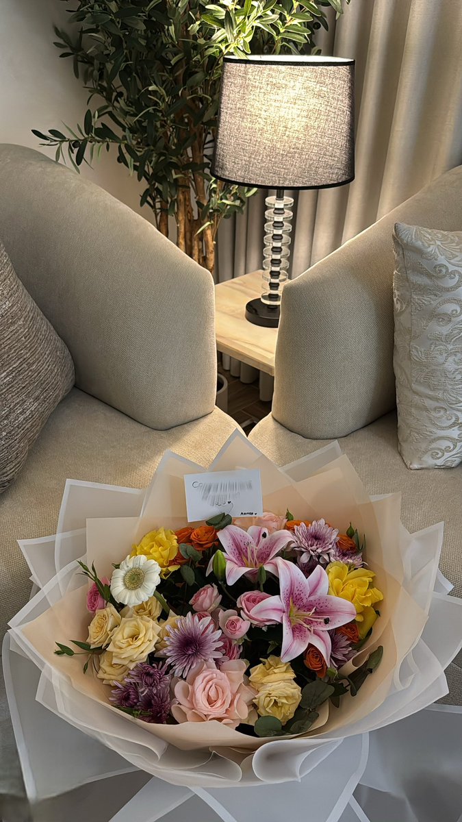 rr_en7's tweet photo. 🌺🌷🌸🌻💕✨ https://t.co/Rr65l52bd2