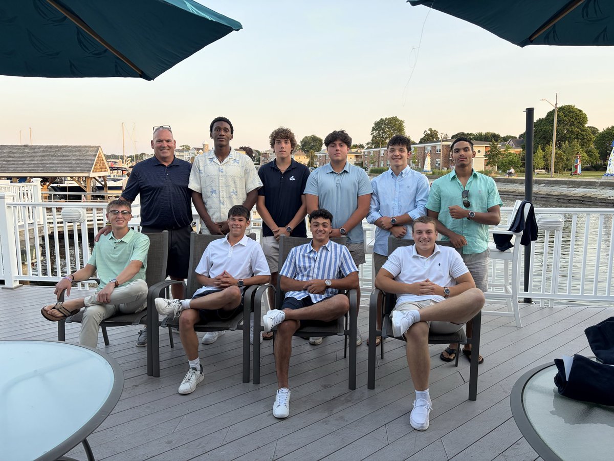 smhbb10's tweet photo. 2026 season in the books! This crew had 3 20 win seasons, 3 Final Four appearances (D2/D3), back-to-back CCL champs, 76-21 overall, 11 state wins! Outstanding 4 year run! Our seniors will be missed!βΎοΈππ#SpartansForever @T_Mulherin @BrianRoachJr @ItemSports @GlobeSchools https://t.co/EywPv4Q6As