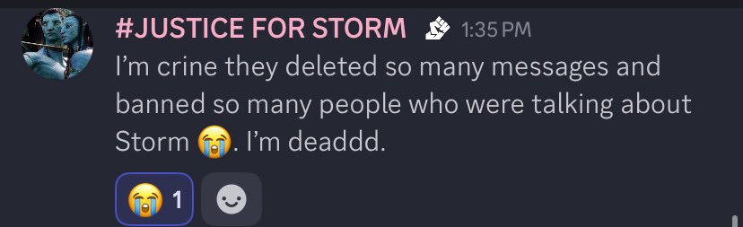 ainoism's tweet photo. @Strawbarris Like are we srs and the first screenshot is a MOD https://t.co/BZ8HqZa1pg