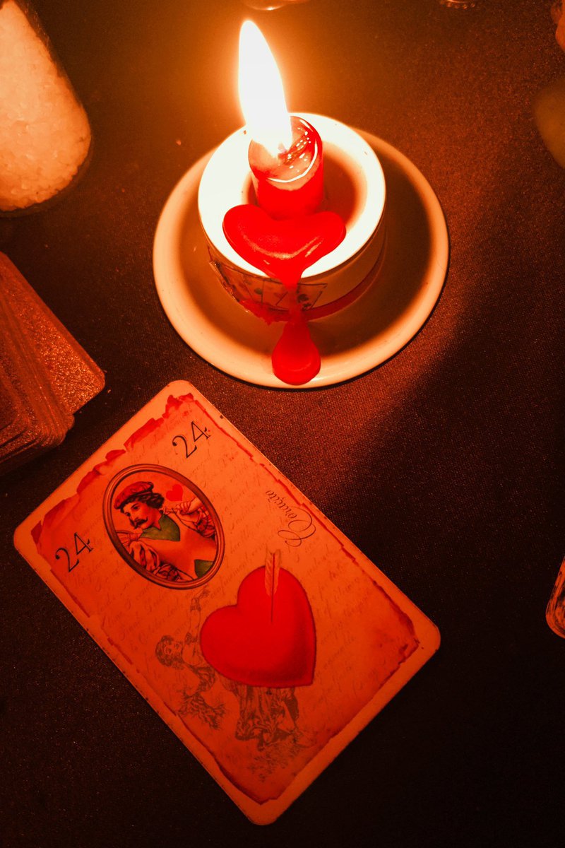 aluz7a's tweet photo. Quartou! Mesa aberta para leituras com o Baralho Ciganoooo

https://t.co/z1FR23cZaT

tags: baralho cigano tiragem cartomante leitura de cartas consultas jogo de cartas mesa aberta imediata leitura de cartas tarot tarô 

feedbacks se encontram no meu fixado💫 https://t.co/9YJYJ0bLa2