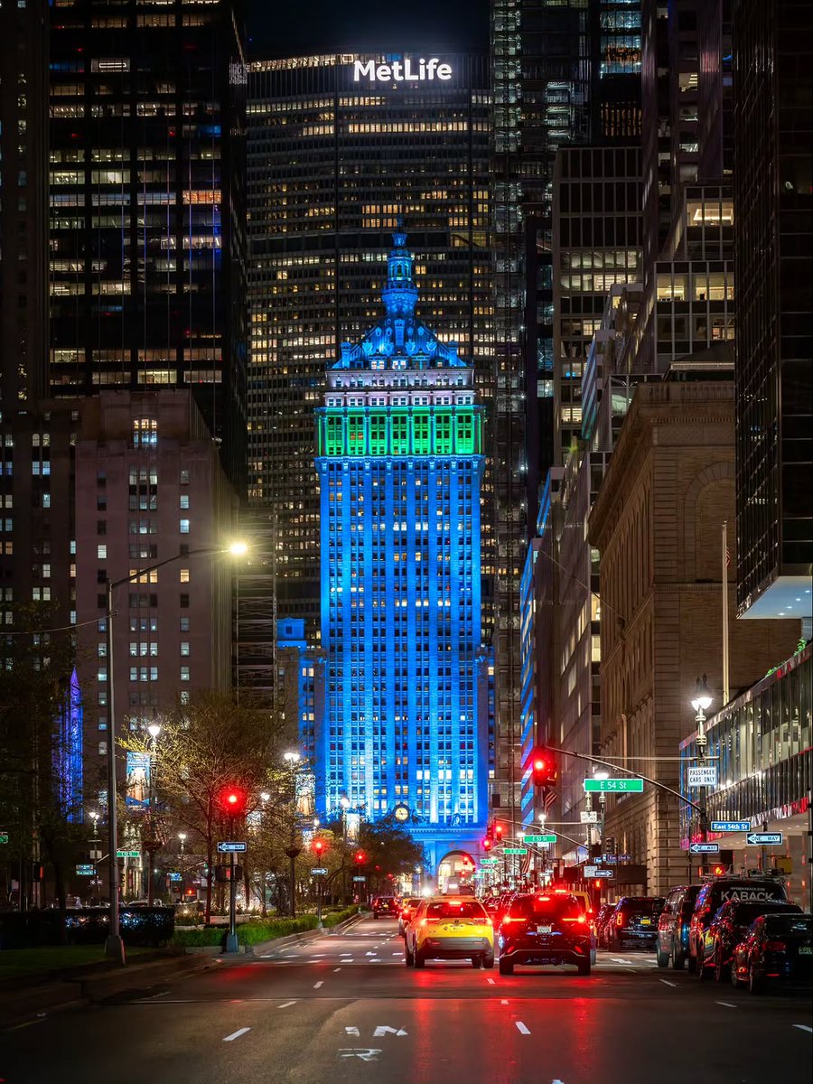 Natute123's tweet photo. Park Avenue, New York 🇺🇸 https://t.co/FsArOeVeLr