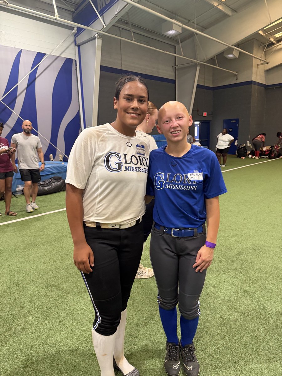 ANicholas61259's tweet photo. Another great day on the field! Thank you to the coaches and players @MemphisSoftball  Grateful for the experience and excited for what's ahead!
@PeelPrater @Davis_thereal25 @TaylorCaton13 @CoachCarlton1 @MsGlory14ProGas @xtremedemarini @cassady_brewer https://t.co/zJKPHKWgQr