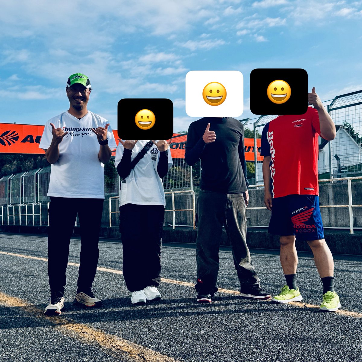 MOTO50000625's tweet photo. 今回の座組。
色々とお手伝いしてくれたり、
カメラ担当してくれたり、
アドバイスをしてくれたり
皆んな有難う！！ https://t.co/WHoS83vULs