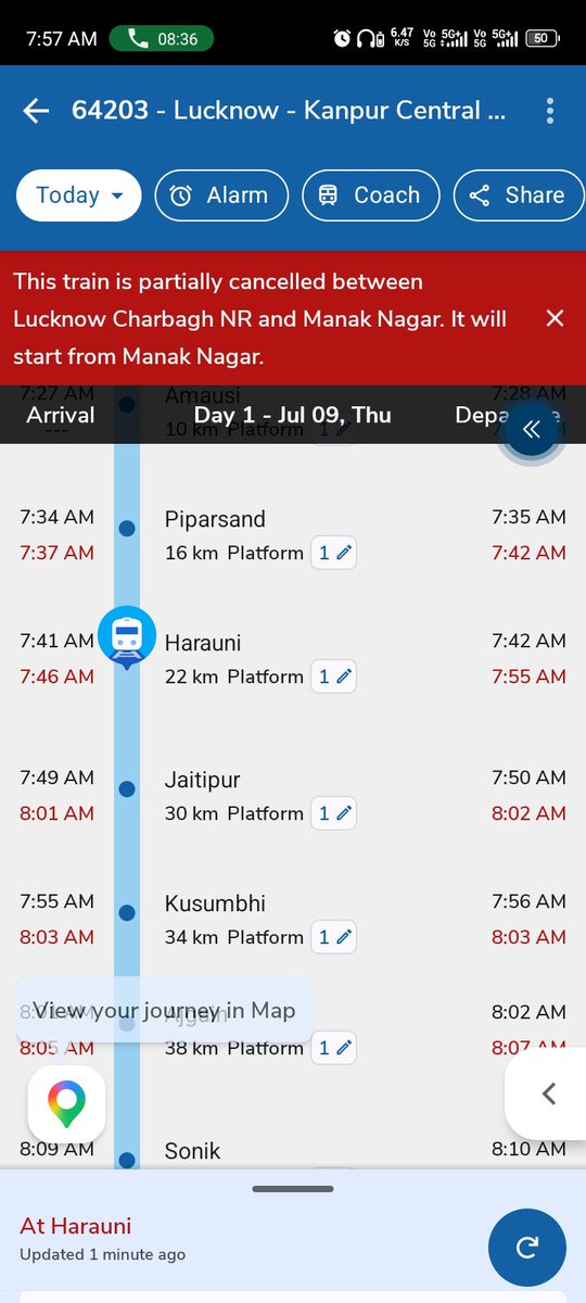 RailwayMst's tweet photo. 15083 टाटा अभी अमौसी है लेकिन 64203 मेमू को हरौनी रोक दी है?? 

ये कौन सा तरीका है जिसमें ट्रेन आराम से जैतीपुर तक जा सकती है लेकिन जबरदस्ती रोक कर क्रॉस करवाया जा रहा है??? 

@drm_lko @GM_NRly @RailwayNorthern @RailwaySeva https://t.co/qdNrSeDnOJ