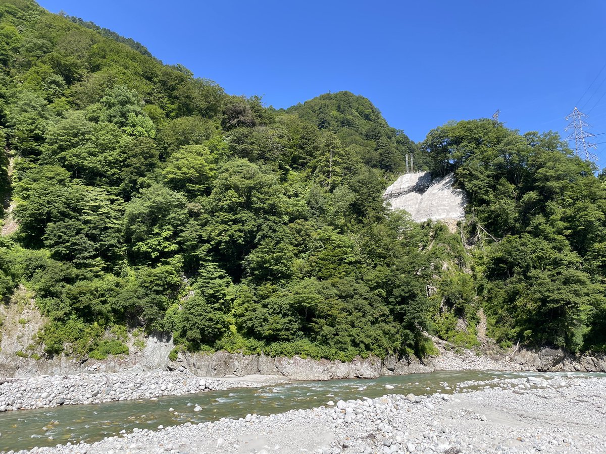 YKSaba0603's tweet photo. 🍙おにぎりゃーの聖地🍙
今限定の折り返し駅らしい。
全線開通したら降りれなくなるから、おにぎりゃーは行くべき…かも。

#猫又おかゆ https://t.co/zFVF2SbhQU