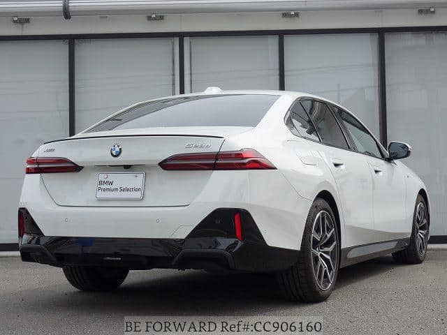 BEFORWARDJAPAN's tweet photo. 🔥BMW 5 Series✨
BMW 5 Series blends executive luxury, exhilarating performance, and cutting-edge technology for an unforgettable driving experience.
👉 Browse all BMW 5 Series cars: https://t.co/mxYIq5lcFf
.
.
.
#beforward #auto #cars #jdmcars #jdm #autos #automobile https://t.co/u7ssL6JwFX