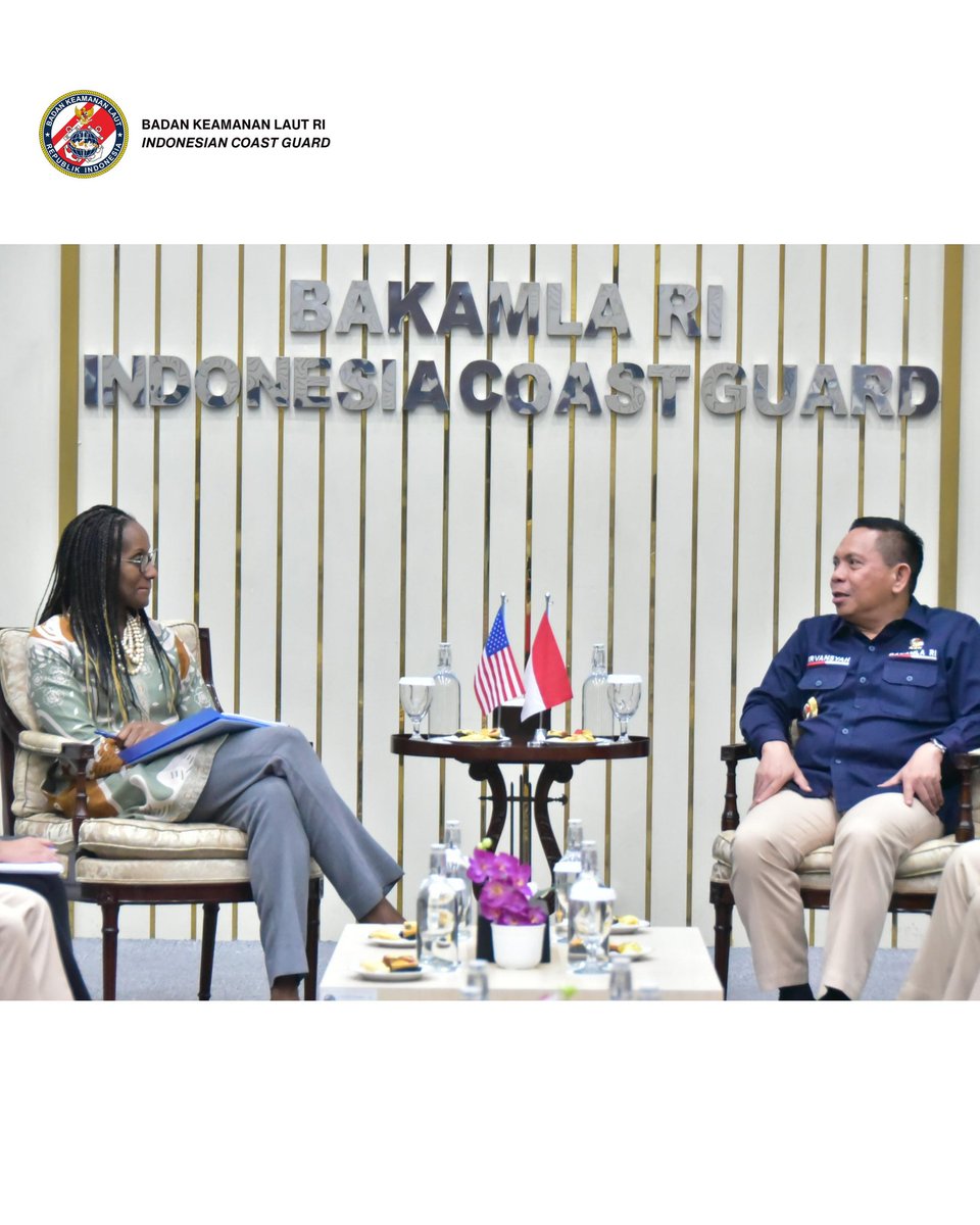 Official Indonesia Coast Guard (IDNCG) tweet media
