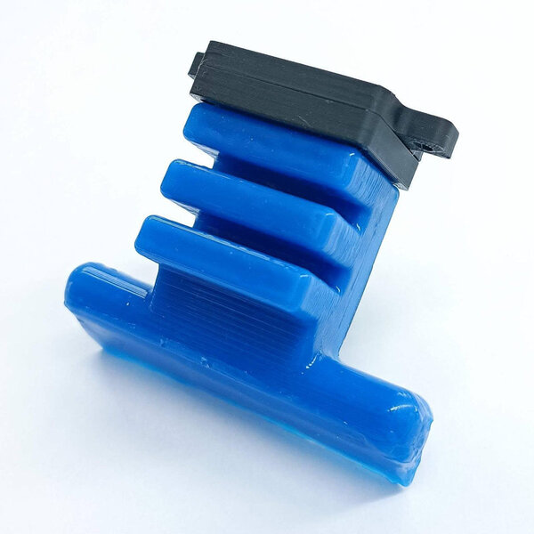 CAD100JP's tweet photo. シリコーンを型レスで造形する3Dプリンター「SILICOM」と試作や治具内製化を革新するAMものづくりの最前線を事例と共に紹介します👨‍🏫
https://t.co/6obpTz0S90 https://t.co/PoMhoPW1qL