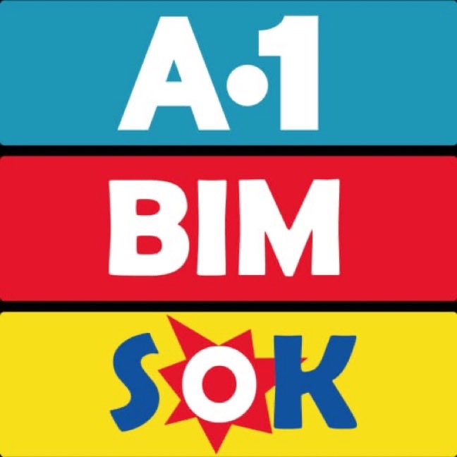 ZamHaberAjans's tweet photo. Tepkiler sonuç verdi: 50 kuruş indirim yaptılar:

Üç harfli marketlerde geri dönüşüm uygulamasının ardından 500 ml pet suyun fiyatı 7,25 TL’ye kadar yükselmişti. Yoğun tepkilerin ardından fiyat 6,75 TL’ye düşürüldü. https://t.co/nQeZb9kO6x