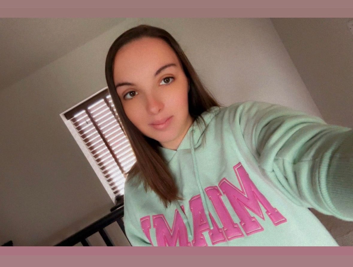 hannmay30's tweet photo. fortnite gamergirly🎮 i grind crowns👸 always looking for squads to game with🥰🎮 pinklilyx1🌸🎮🥰 #fortnitegirl #fortnitegamer #fortnitecrowngrinder #fortnitebattleroyalesweat https://t.co/TI5X8p3GQH