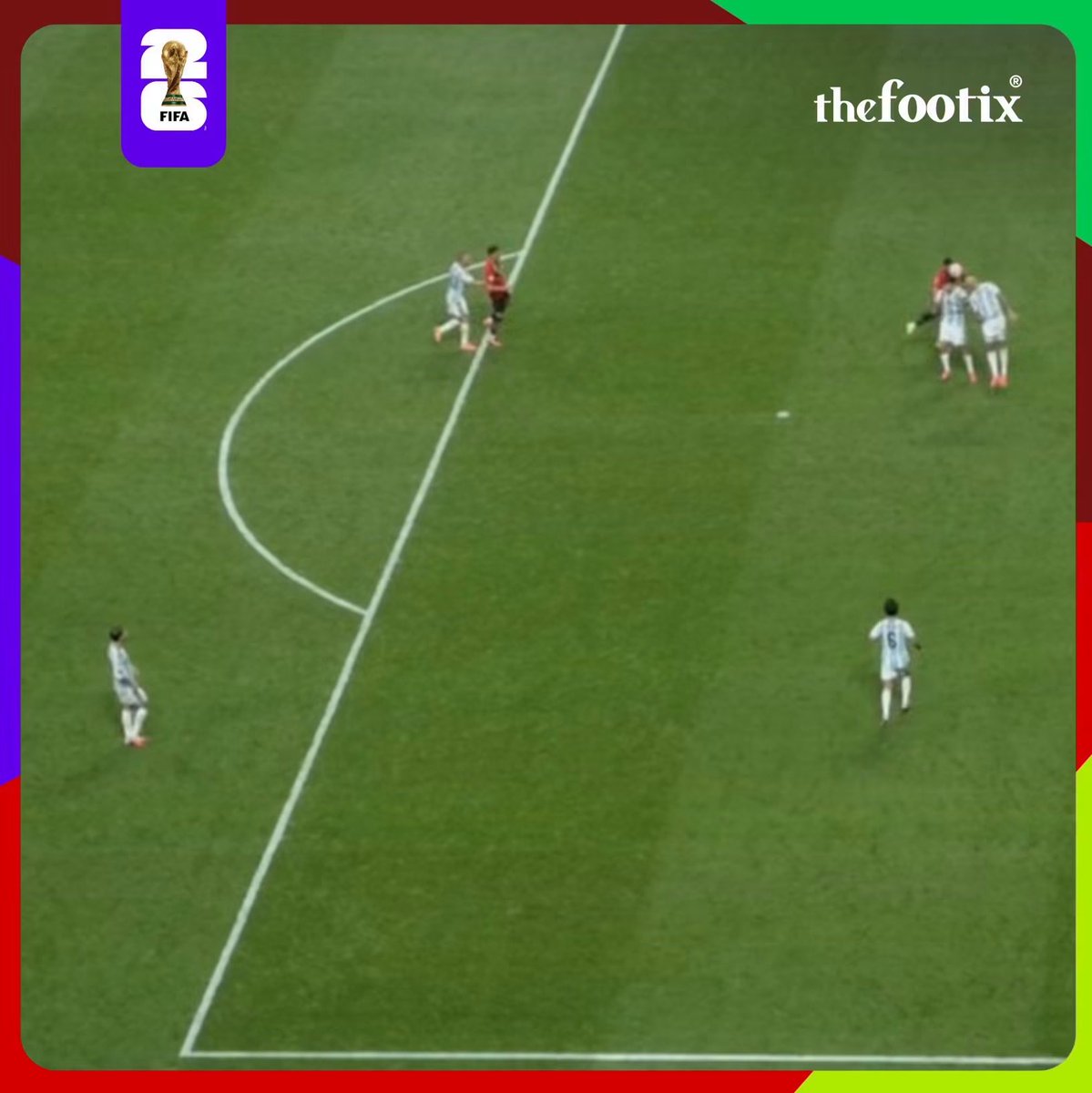 ChingyFr's tweet photo. @LIVERPOOLBLUD @SkySportsNews That’s awesome point of view .. there was a ball and challenge.. but here there was a tug without even been in play .. don’t say soft..that reckless action that’s a foul https://t.co/IcG0r280qg
