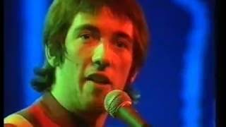 FatOldAnarchist's tweet photo. #BuzzcocksThursday #Buzzcocks 16 Again &amp; Nothing Left'78
https://t.co/uFpMbWA02K @lee0969
@NatalieAHood
@sineadmcfc
@DrBrookeDaniels
@AuxComtesse
@gunclub_music
@GeorgiosMasman2
@NotoldNOJE
@StevoMusicMan
@nikidoog
@deborahvanjohn1
@SkamanD14
@Williamson42729
@JBGBs @mikepunk1977 https://t.co/hHdayem3Or