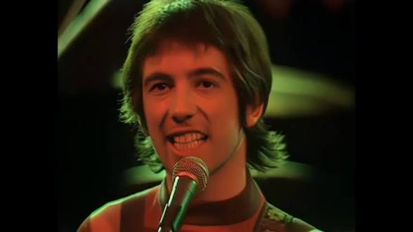 FatOldAnarchist's tweet photo. #BuzzcocksThursday #Buzzcocks 16 Again &amp; Nothing Left'78
https://t.co/uFpMbWA02K @lee0969
@NatalieAHood
@sineadmcfc
@DrBrookeDaniels
@AuxComtesse
@gunclub_music
@GeorgiosMasman2
@NotoldNOJE
@StevoMusicMan
@nikidoog
@deborahvanjohn1
@SkamanD14
@Williamson42729
@JBGBs @mikepunk1977 https://t.co/hHdayem3Or
