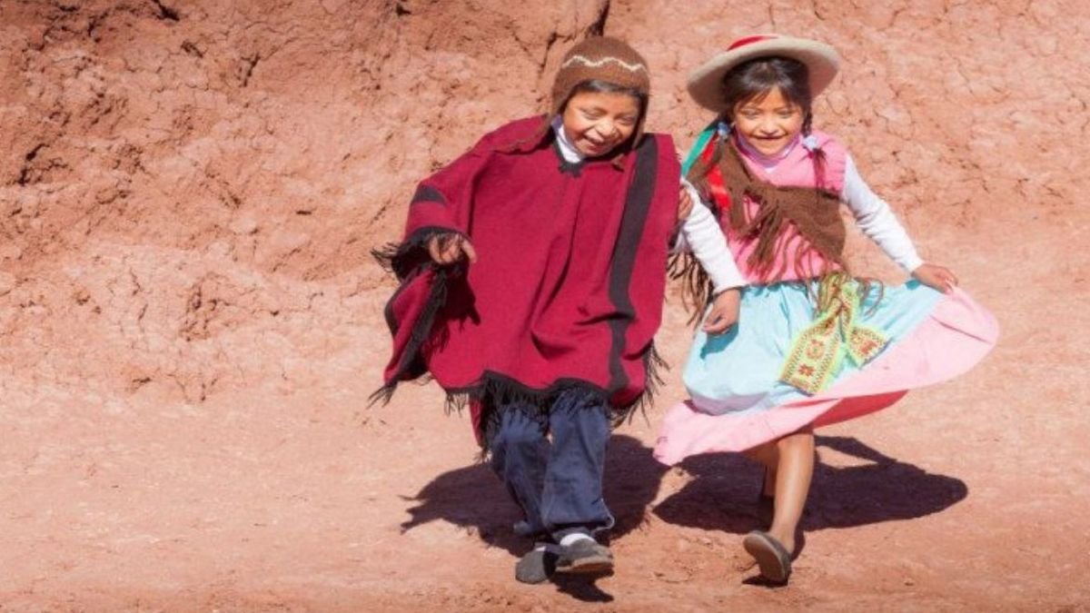 LorezLee19's tweet photo. @sahrawiiia Estos son los niños que por tu odio querés desvivir, un asco como marginas a las provincias de Argentina que ni twitter tienen porque sos woke y así 💜 https://t.co/oP5fH53e5e