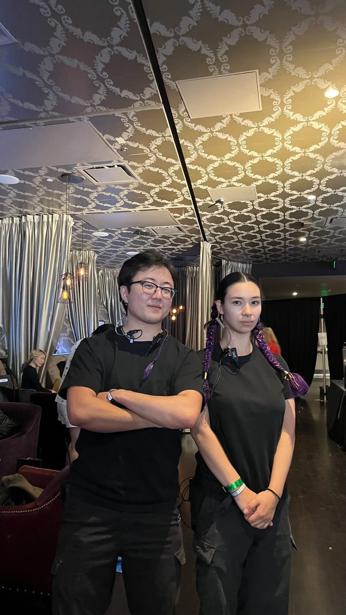 astro_queer's tweet photo. The hairstylists wanted to put in more braids but I just asked for the one rat tail https://t.co/BNCS7L3MtH