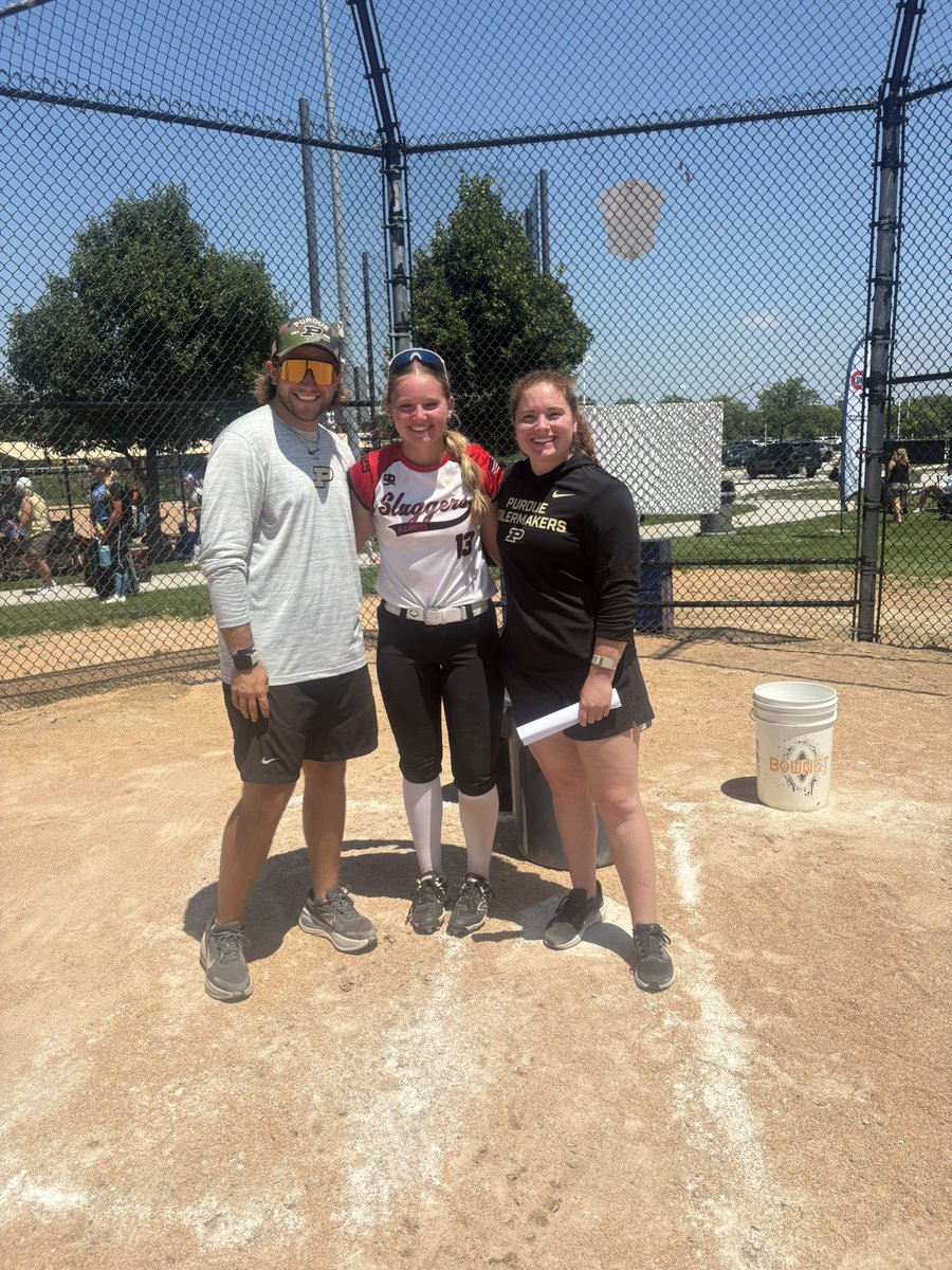 EllaSchuler29's tweet photo. A huge thank you to Connect Camp and all the outstanding universities represented! Grateful for the opportunity to learn and connect with incredible coaches . #SoftballRecruiting #ClassOf2029 #Uncommitted
@AuburnSoftball
@Vol_Softball
@PurdueSoftball https://t.co/aHKsrTvqEf