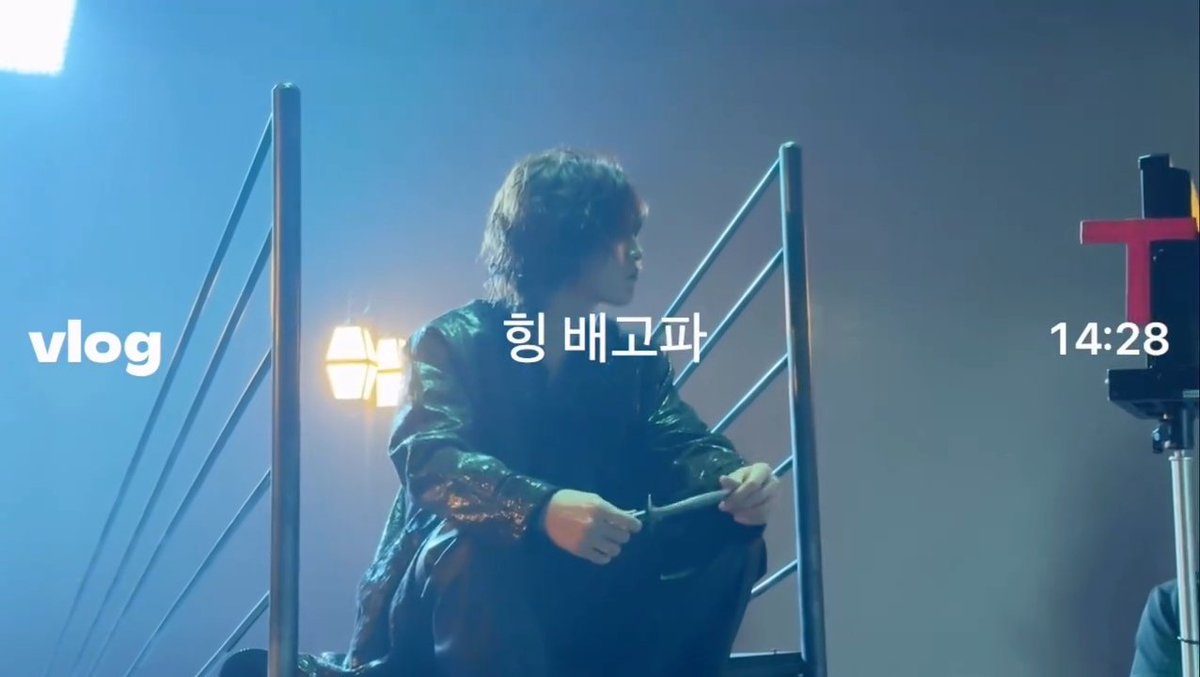 eun_tueun's tweet photo. 쓸짤들이 상당히 많이진것같아요 https://t.co/TfZ5jmQWDU