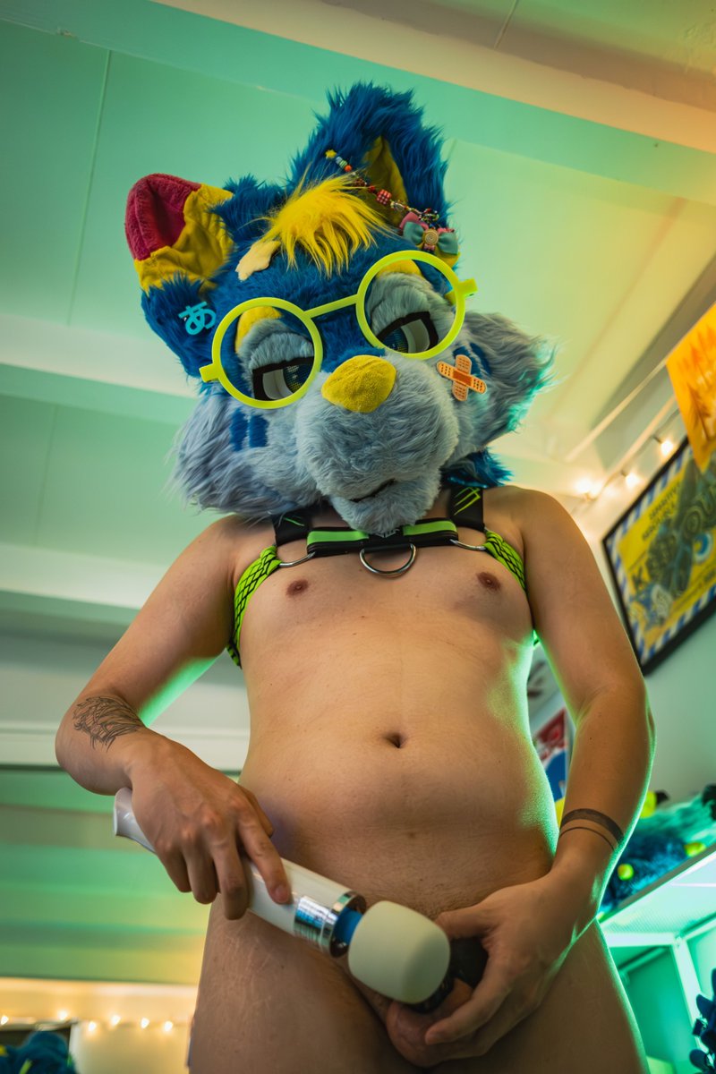 MidnightArx's tweet photo. cum here often? 💦
📸: @JustDragony https://t.co/5IoE4JxXN9