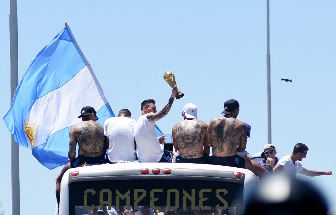 FactoenX's tweet photo. 9 de Julio, Dia de la Independencia Argentina 🇦🇷☀️ https://t.co/KXwKU0NEzh