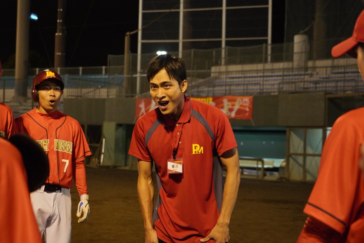 drama_wowow's tweet photo. #ドラフトキング －BORDER LINE－⚾️
第9話 7/10(金)午後11:00放送・配信🔥

／⋰
📣捨てられた天才④
＼⋱
柳川(佐藤寛太)の驚異の走力と鮮やかな盗塁が衝撃を与える中、激戦の幕が閉じる―
中溝(三浦貴大)だけでなく毒島(伊武雅刀)までもが名乗りを上げ、柳川の獲得競争が巻き起こる💥

#WOWOW https://t.co/gXocwqfC8o