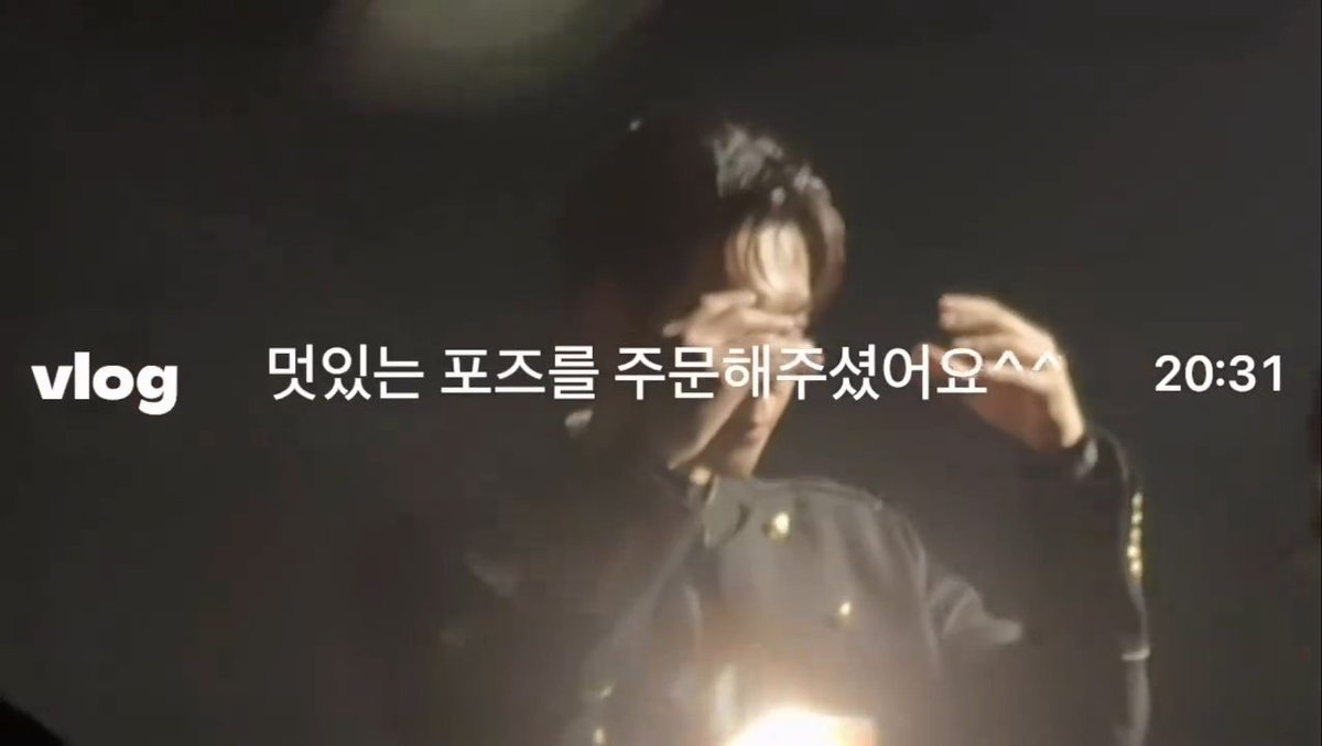 my_beloved_guys's tweet photo. 카이 ^^ 뺏으면 글 못 쓸듯 https://t.co/jbWx8UTwJd