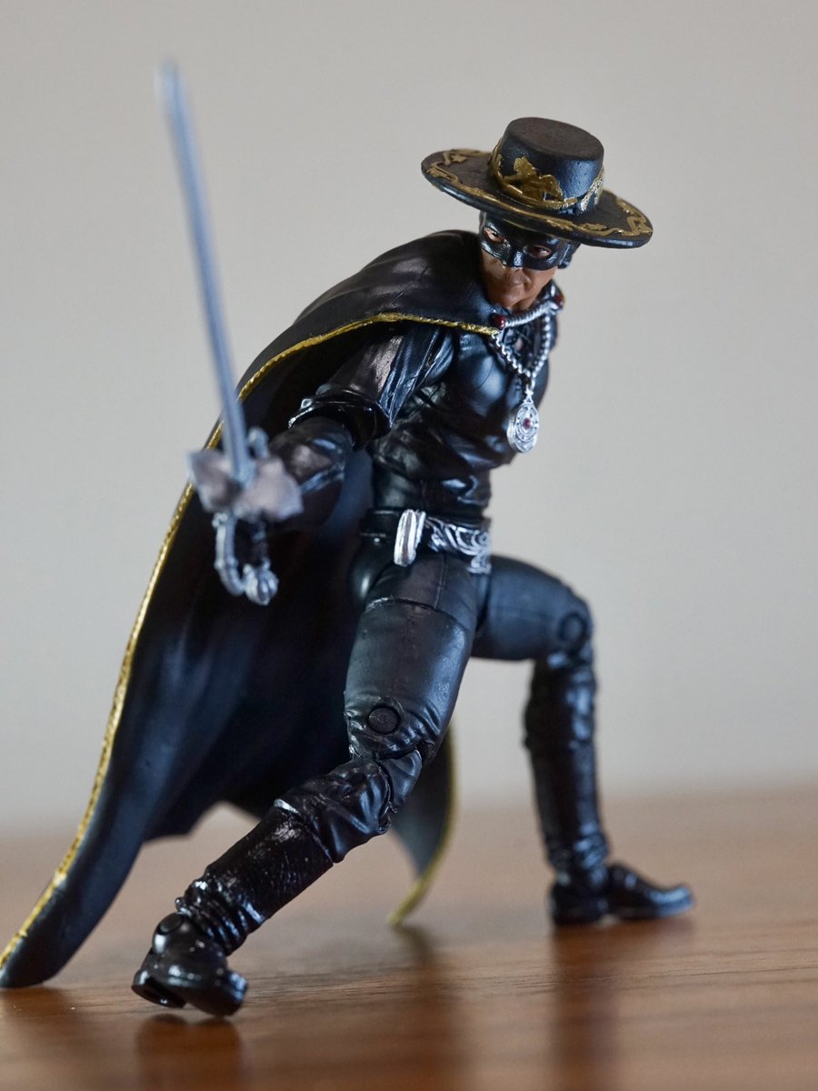movtoy's tweet photo. boss fight studio マスクオブゾロ
過去にノンストさんで馬付きのセット買おうと思ってたら売り切れてしまった経緯があるのであらためてゲットできてよかったです😃(馬は単品で買ったやつ)
#bossfightstudio #3p75 https://t.co/ZFmNhI6arv