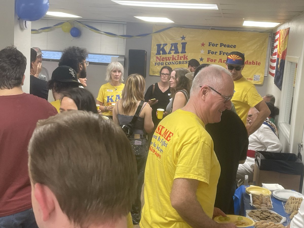 kai_newkirk's tweet photo. Amazing energy at our office opening!  Packed with energy to fight back against the oligarchs, get big money out of our elections, stop the genocide in Gaza, and pass Medicare for All! https://t.co/nEsDwAbl6q