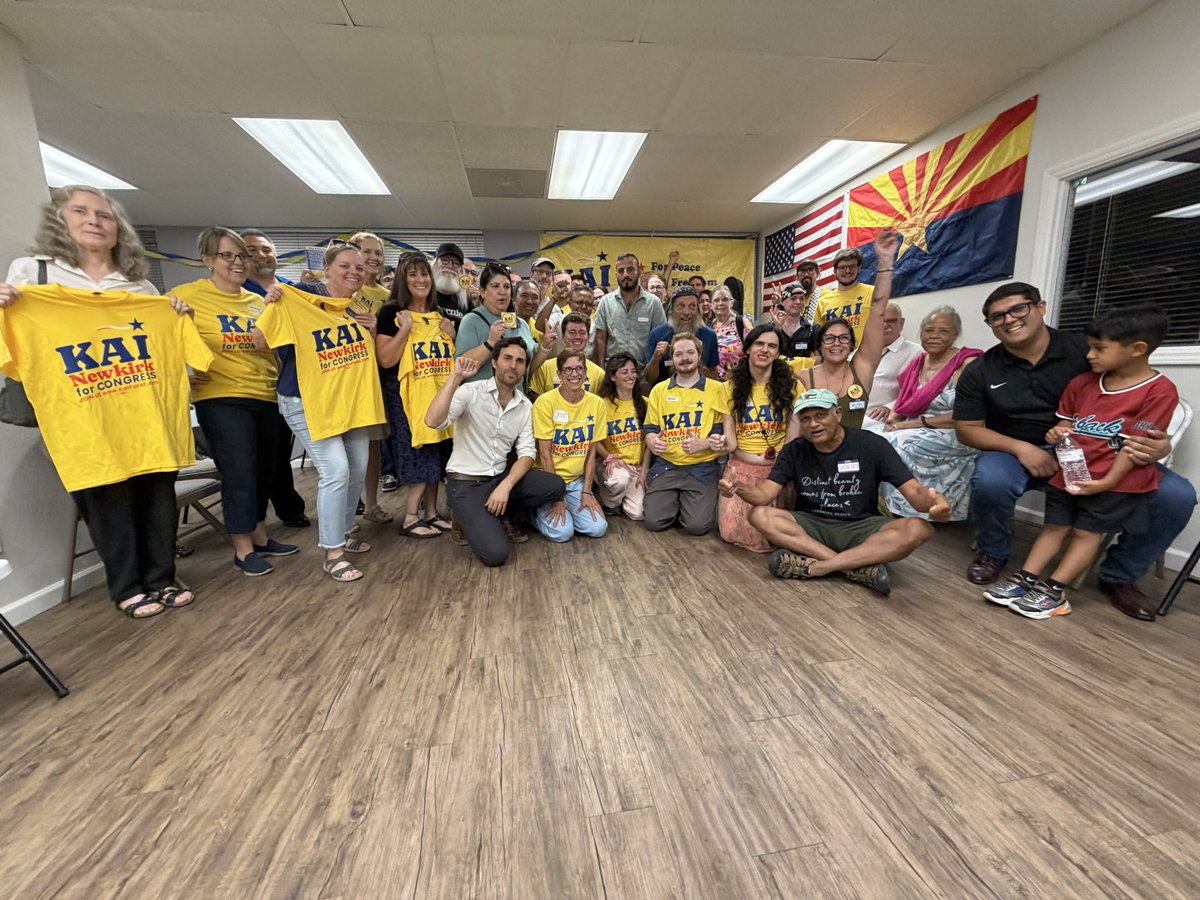kai_newkirk's tweet photo. Amazing energy at our office opening!  Packed with energy to fight back against the oligarchs, get big money out of our elections, stop the genocide in Gaza, and pass Medicare for All! https://t.co/nEsDwAbl6q
