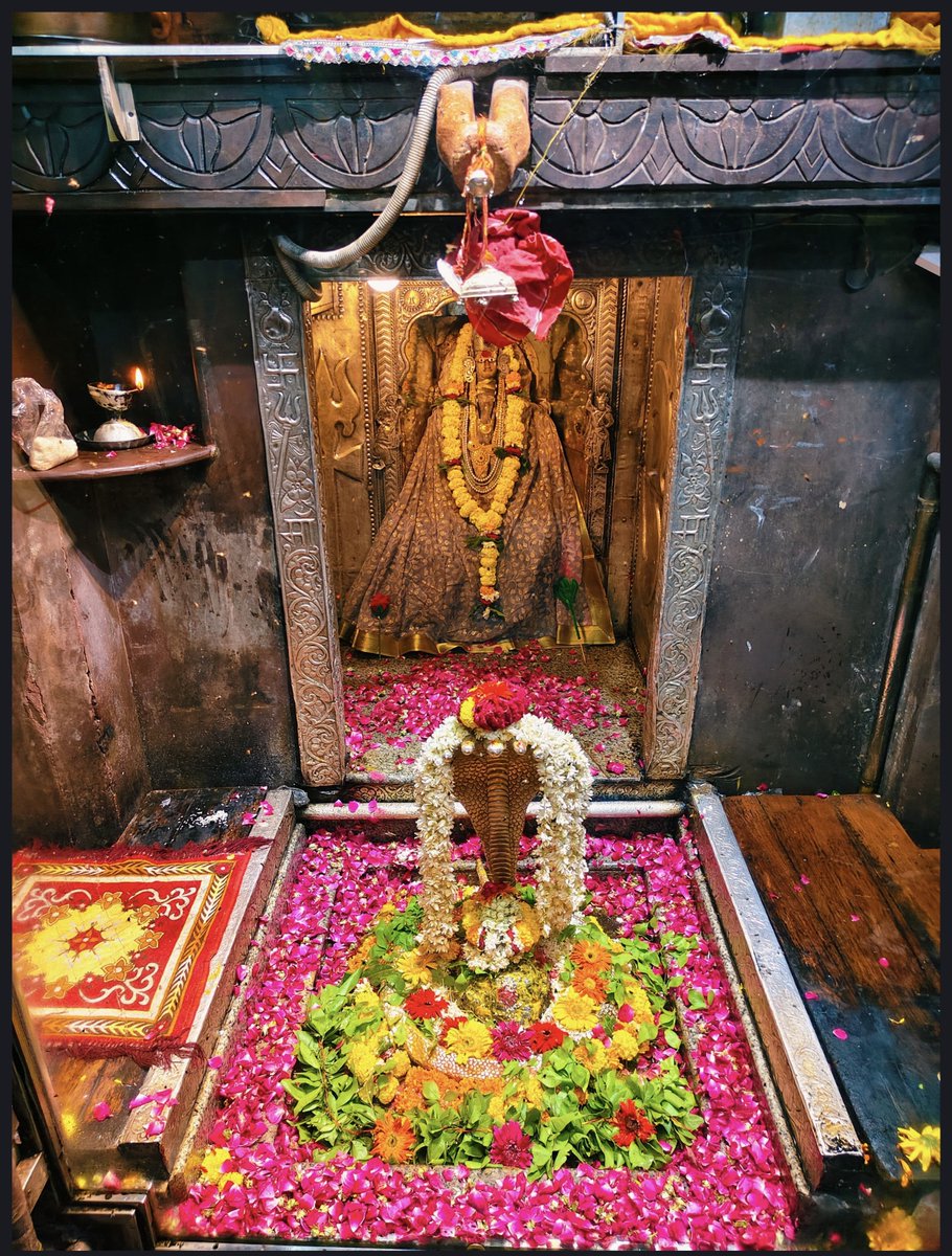 12Jyotirling's tweet photo. श्री ॐकारेश्वर ज्योतिर्लिंग मंगला आरती श्रृंगार | 09.07.2026

Shri Omkareshwar Jyotirlinga Mangala Aarti Shringar | 09.07.2026 https://t.co/SobrfXzxC4
