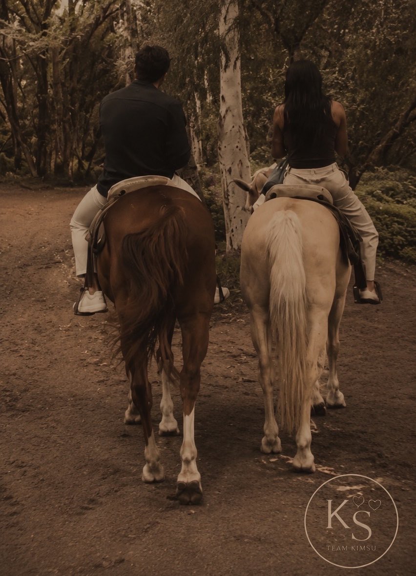 itslemssia_'s tweet photo. Las salidas más sencillas siempre terminan regalándonos los mejores momentos. 🐎🤎

#lamansiónvip https://t.co/0XXdL7gwTB
