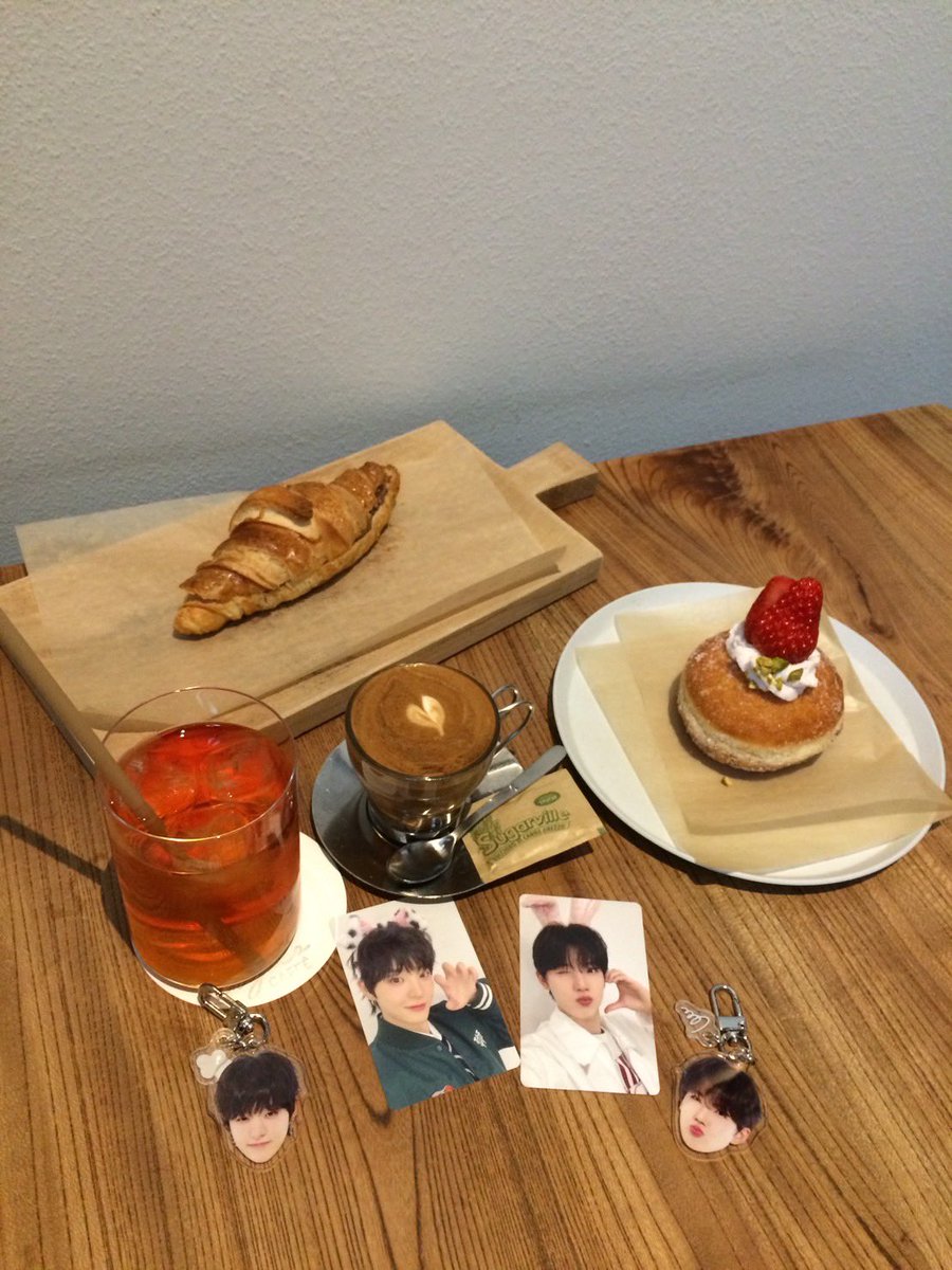 mwppjd's tweet photo. かふぇ♡ https://t.co/kQKYVx5Duy