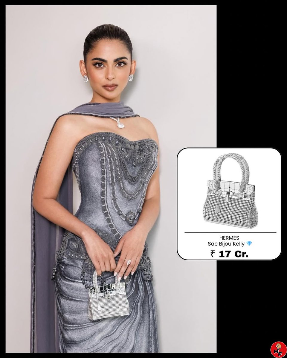 buttu_iam27's tweet photo. Aey @grok is it true this bag costs ₹17 crore? 👀👜 https://t.co/uM0hmBBNKk