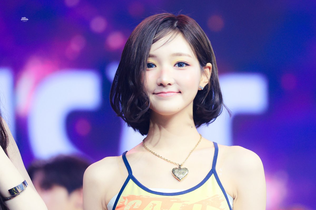 blisssjy's tweet photo. 260620 서울가요대상 HD
🥰🫶🏻
#지유 #JIYU #KiiiKiii #키키 https://t.co/uwm9fwwR0e