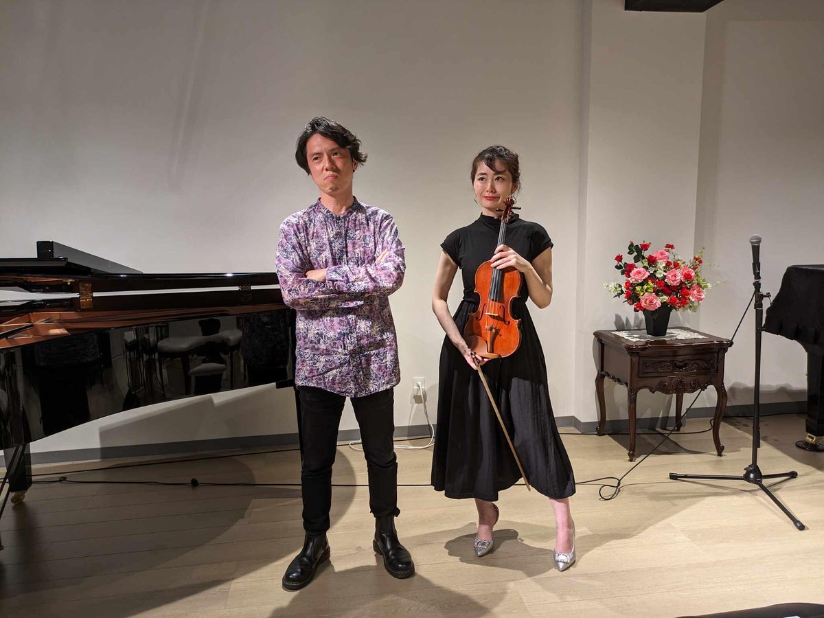 cocomarivn's tweet photo. 久しぶりに蕨OurDelightに出演します😊ここも響きが良いので生音でやります🎻
ピアノは素晴らしい竹内大輔さん🎹
是非ご予約お待ちしております😊

9/26(土)蕨OurDelight
13:00〜15:30
Vn木下麻里 Pf竹内大輔
¥4000
Webご予約https://t.co/wfrfHlO3PV

アクセス
https://t.co/fDyNk9QZbj https://t.co/zIeKjsqxAL