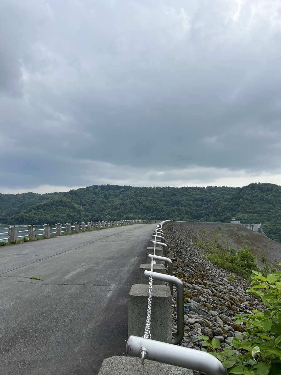 koka_ninja's tweet photo. 忠別ダムに訪問しました。とても堤長があるコンバインダムです。
ダムは観光のついでなので、今回はここまでです。また北海道来たいなぁ https://t.co/syEnl0Yesb