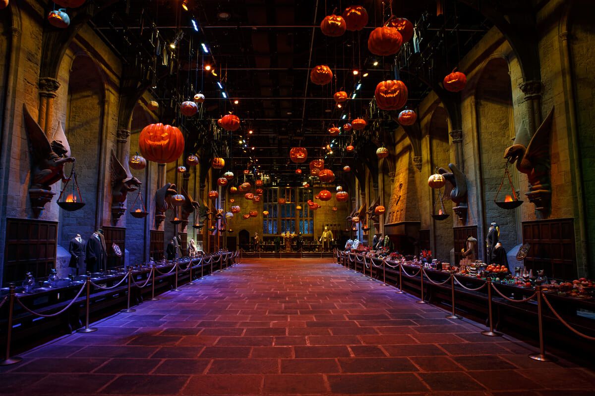 DtimesDrama's tweet photo. 開業以来初となるハロウィーン特別企画！
ワーナー ブラザース #スタジオツアー東京 – メイキング・オブ・ハリー・ポッター「闇の魔術のハロウィーン」
9月10日より開催
“闇の世界”をスリルあふれる没入感とともに体感☆
#ハリポタツアー
詳細→https://t.co/zlJyCxYCe0 https://t.co/Lti2GmNRlY