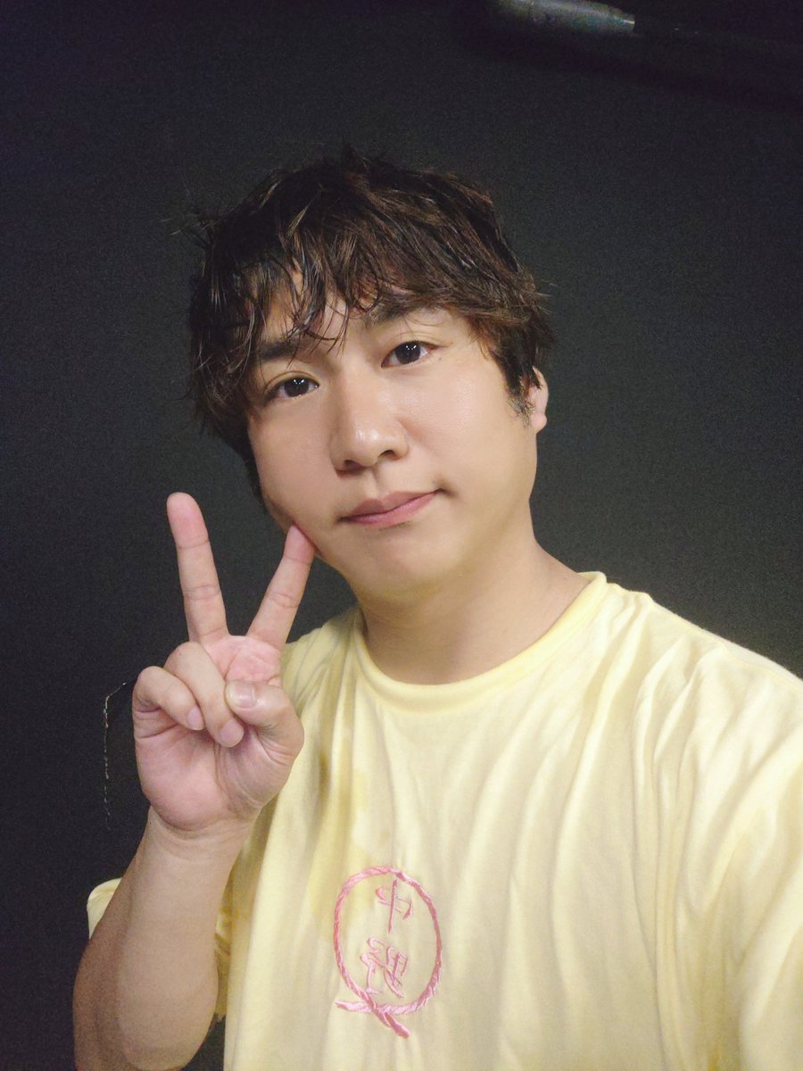 oya_masa's tweet photo. いよいよ本日から開演です！！
飛び入りも大歓迎です！✨
たくさんの方に観に来ていただけると物凄く嬉しいです。
劇場でお待ちしております♪♪

#皆幸せ https://t.co/LFQ3uxtcsO