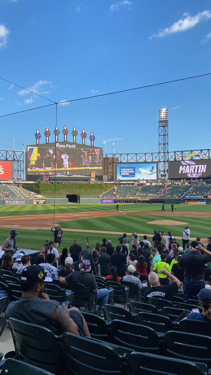 Greg_Spicer_'s tweet photo. First Sox game of the year https://t.co/geEEcY37q1