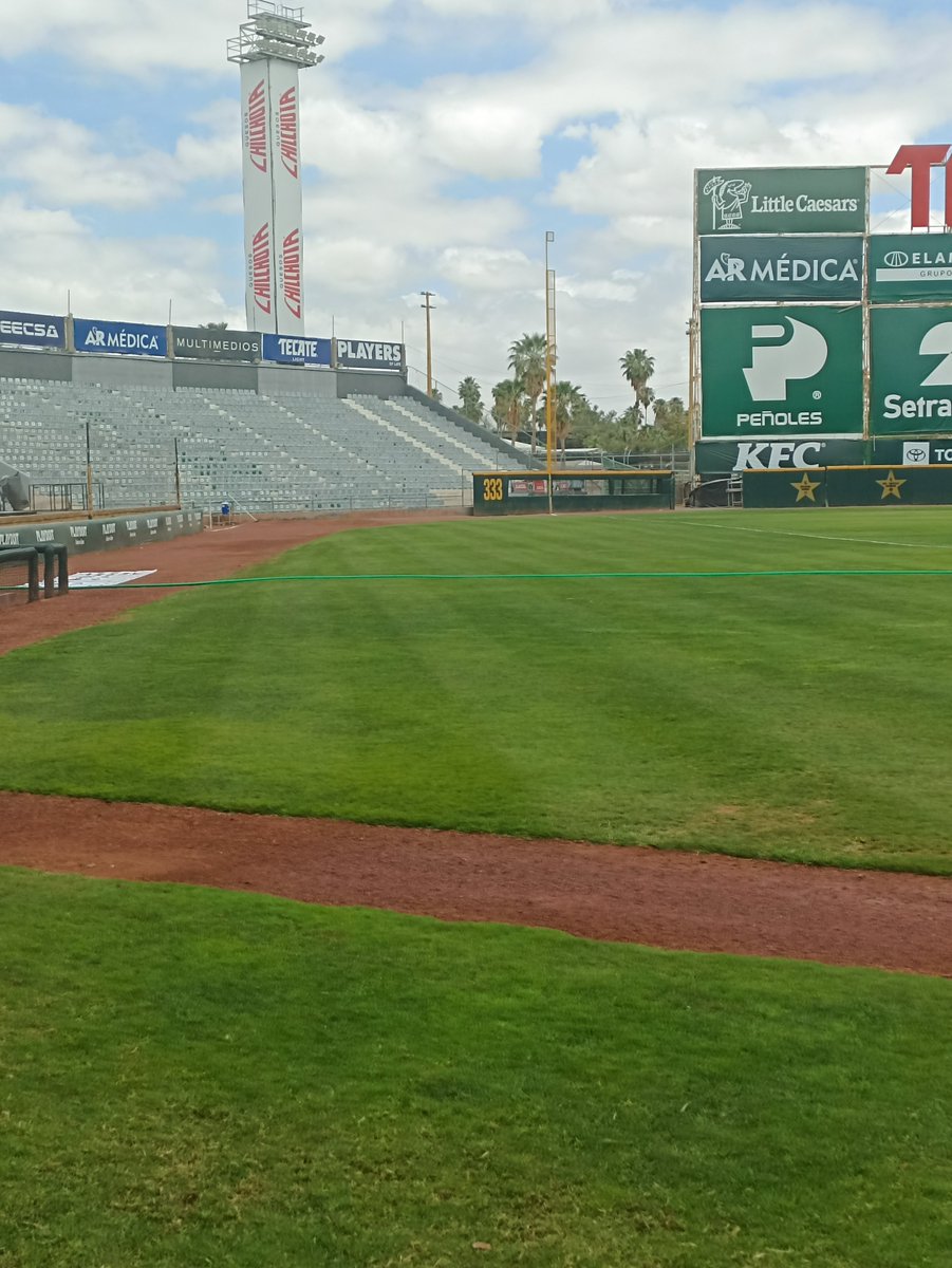 EspLimTercer's tweet photo. Estadio https://t.co/A3Mbz1xy0s