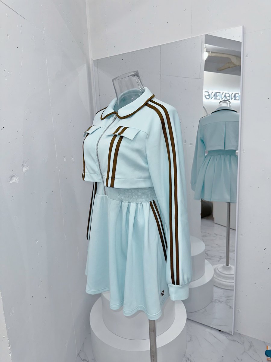 sxexnxa's tweet photo. ダレデモレルワンピース長袖mini ver.も7/10-11のイベントで超先行展示します！かわい〜〜〜できたてほやほやの1stサンプル！チョコミントカラー🩵🤎ここから2ndサンプルに進むのでオーダーはできませんが超先行試食…じゃなくて試着はできるのでお楽しみにっ https://t.co/Gnlj51mBkl