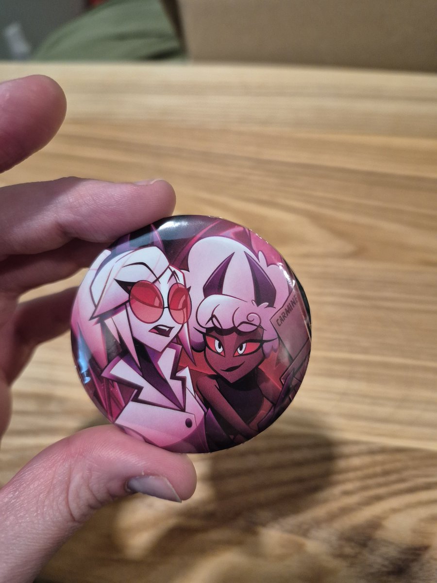 GremlinWithWiFi's tweet photo. Alright guys, I tested it... Just a reminder: I had A LOT of spares of these &amp; people upcycle trading cards all the time!
But if this gets too much negative backlash, I won't do them anymore! 🙏🏼
#HazbinHotelTradingCards #HazbinHotelSeason2 #HazbinHotel https://t.co/dxh4ogGxlP