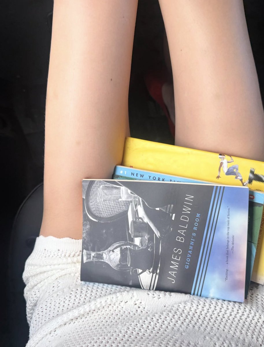 toothgapthighs's tweet photo. alex consani https://t.co/bgq5gNUmtN