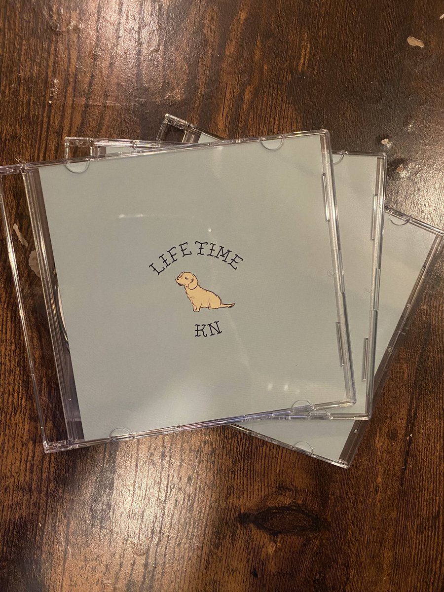 KOIWA_BUSHBASH's tweet photo. KN / LIFETIME mix cdrお取り扱いは現在こちらとなります。どちらの店も品揃えとても面白いので是非お好きな場所で是非！

STUDIO TISSUE BOX
https://t.co/xiZ7fv692K

WISDOM STORE
https://t.co/5aVcrUSQ31

TRIBECA
https://t.co/JWcpfjwsLb

TRASMUNDO

ebbtide record
https://t.co/GsVZw98bPd

タラウマラ
https://t.co/XwbWHcVHvY

BUSHBASH
https://t.co/6kibddisRj