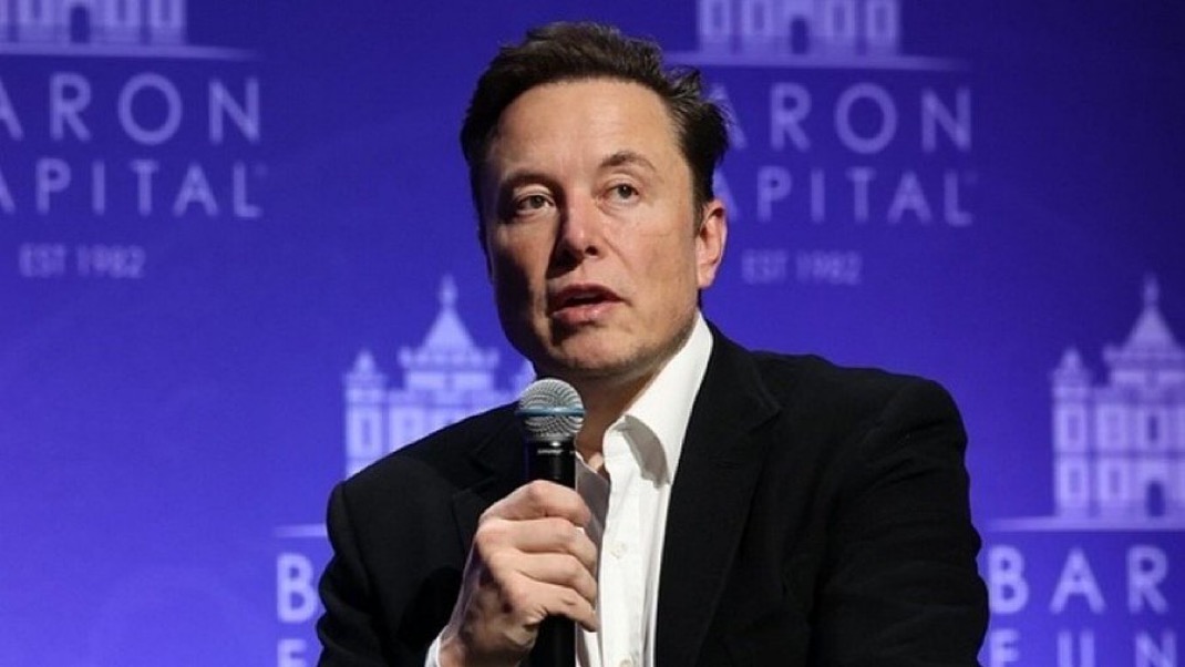ElonogyX's tweet photo. Elon Musk on how Tesla and SpaceX have helped their competitors:

“Nothing any of my companies have done has been to stifle competition. In fact, we've done the opposite. At Tesla, we have open-sourced our patents. Anyone can use our patents for free. How many companies do you know that have done that? Can you name one? I can't. 

At SpaceX, we don't use patents. So I mean, once in a while we'll file a patent just so some patent troll doesn't cause trouble. But we're not stopping, we've done nothing anti-competitive. Some companies have done anti-competitive things. 

At Tesla, we have made our Supercharger system open access. We made our charger technology available for free to the other manufacturers. No walled garden. We could have put a wall up, but instead we invited them in.”