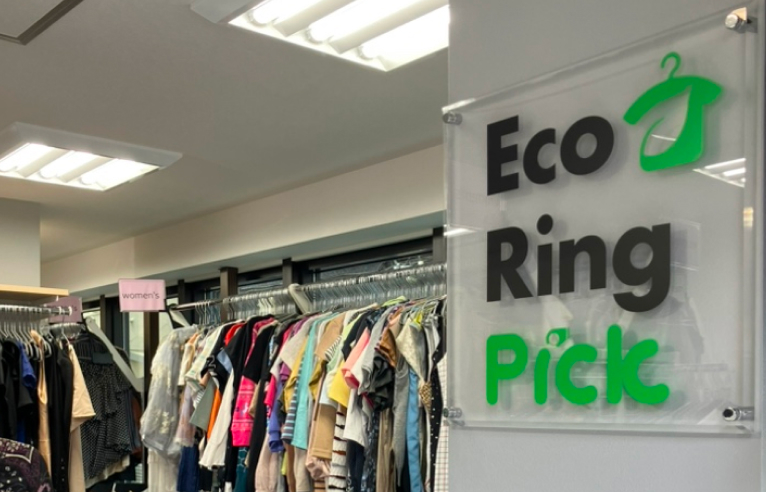 ecoring_reuse's tweet photo. 【閉店のお知らせ】

いつもEcoRing Pick 旗の台店を
ご利用いただき、ありがとうございます。

24時間無人販売で古着やアイテムを
お届けしてきました「EcoRing Pick 旗の台店」は、
8月31日(月) をもちまして閉店いたします。

これまでご愛顧いただきました皆さまに、
心より感謝申し上げます。 https://t.co/FUJOPqGGun