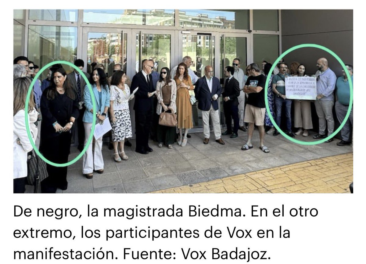 Anhgi_'s tweet photo. Sir @EUCssrMcGrath , I would like to tell you that they are about to condemn another innocent person in Spain. The prosecution is asking for the case to be archived and argued that there was no evidence or crime. The investigator of the case spoke out together with the extreme right against the government of Pedro Sánchez.

David Sánchez is an orchestra conductor with an impeccable reputation who had worked in very important organizations in Russia and with a curriculum that very few people have in Spain Among other things, he speaks seven languages. When the position came out and he applied for the position, his brother, now president of the government, was not even the leader of the PSOE and also Miguel Gallardo, the president of the provincial council of Extremadura, was internally opposed to Pedro Sánchez.

Besides, believe me it is not a great job for someone with David Sánchez's CV. Investigate, please, in Spain we are playing with democracy because a gang of fachatogas under the orders of the PP are deciding to ruin our justice system. In a European country there cannot be a justice system typical of a banana country. No one here trusts them anymore, the judges themselves have said that most of them support the PP and we see that it is not that they support it, it is that they are at its service. Thank you in advance for your attention.