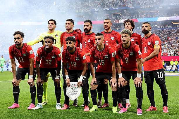 EPLworld's tweet photo. 🔔🔔
 
منتخب مصر يحتل المركز الـ15 ضمن ترتيب أفضل منتخبات كأس العالم 2026 🏆🇪🇬

الفراعنة تفوقوا على المانيا، هولندا، اليابان، والسنغال 🤯 https://t.co/g7kmZAofel