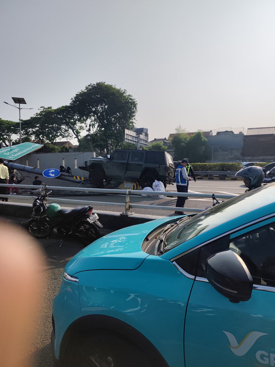 fathur_omen's tweet photo. Tadi pagi liat juga, jujur gak kasihan sama sekali https://t.co/uSv6RWKd5b