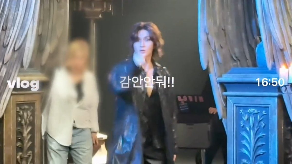 Licornki's tweet photo. 아니 동갑 둘이 하나는 교수님 말투 하나는 개초딩ㅋㅋㅋㅋㅋㅋㅋㅋㅋ
이거 맞아?ㅋㅋㅋㅋㅋㅋㅋㅋㅋㅋ https://t.co/SsVZ5oXuwt